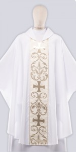 Les chasubles solennelles avec ornement - Les chasubles - vetementsliturgiques.fr