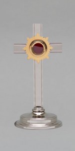 Les reliquaires - Le matériel liturgique - vetementsliturgiques.fr