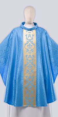 Les chasubles mariales avec ornement